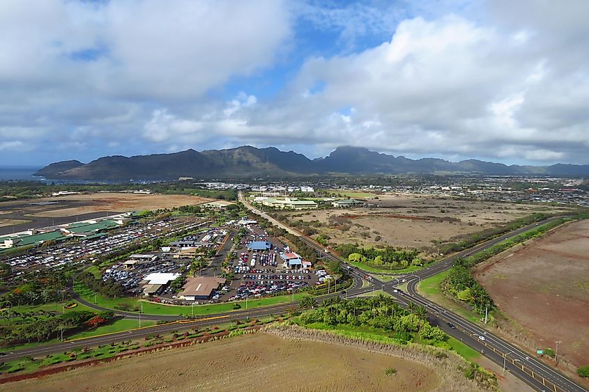 Вид с высоты птичьего полета на Лихуэ, Кауаи, Гавайи