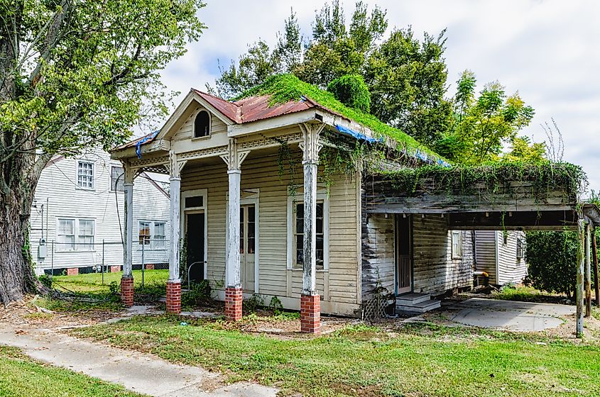 Rustic cottage in Donaldsonville, Louisiana.