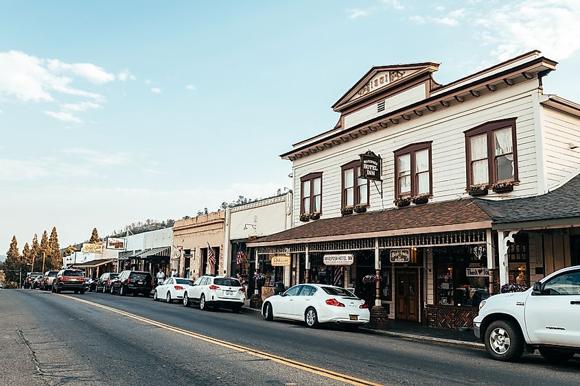 Historic buildings along a street in Mariposa, California.