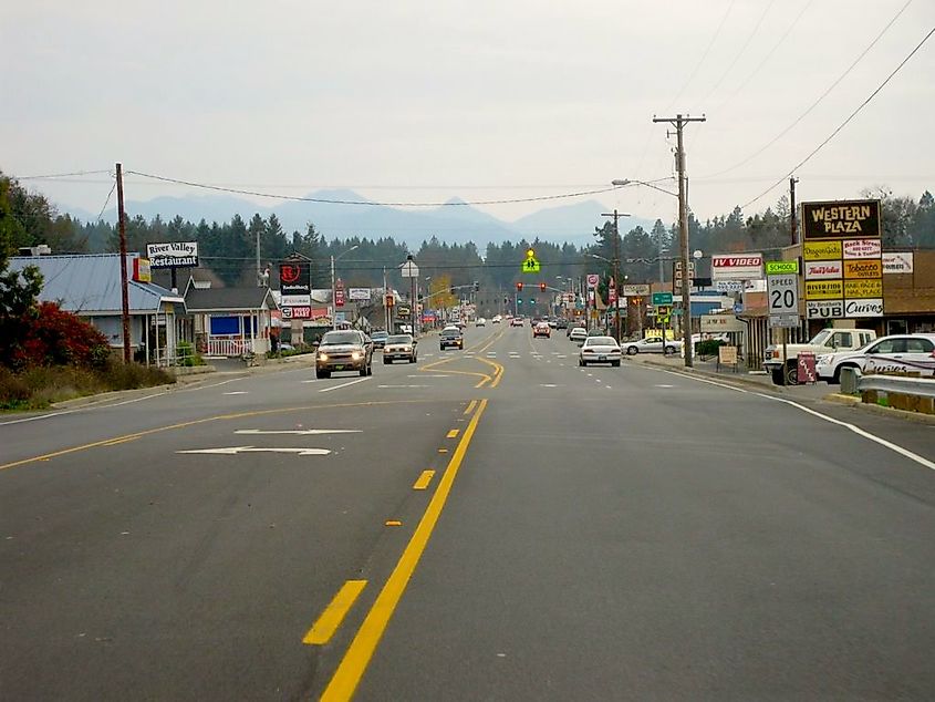 Downtown Cave Junction, Oregon