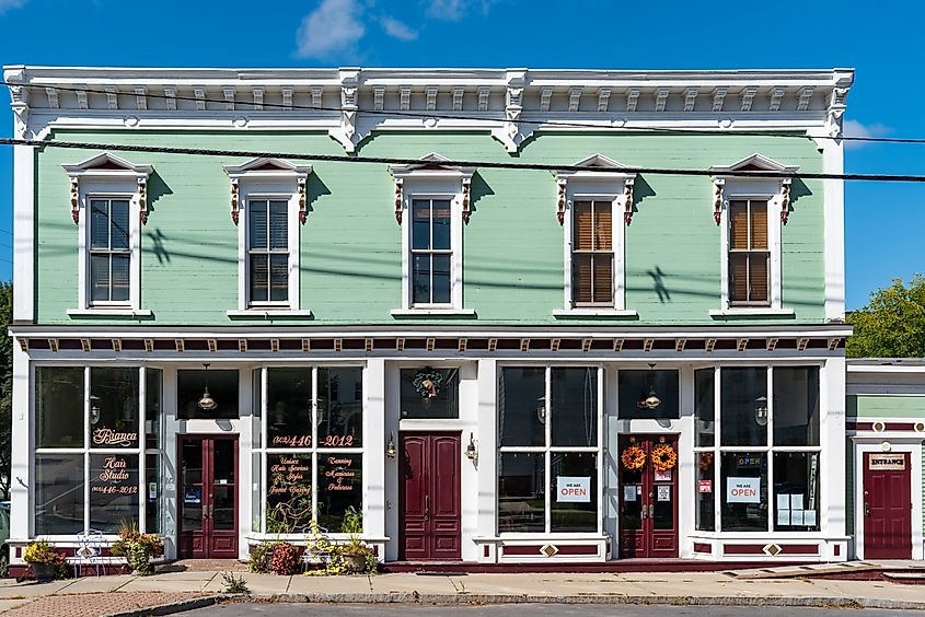 Storefront in Wallingford, Vermont. Editorial credit: Bob LoCicero / Shutterstock.com