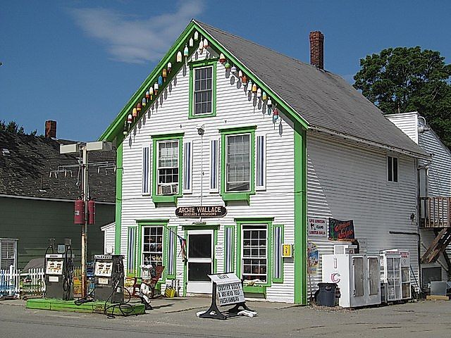 Photo Credit: WikimediaCommons. Friendship, Maine.