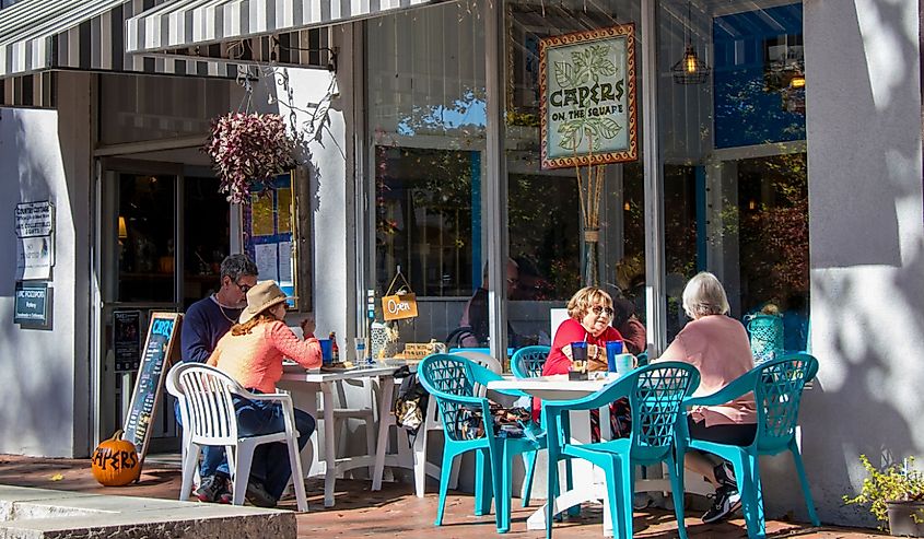  Dining alfresco on a warm autumn afternoon on the sidewalk cafe in Dahlonega