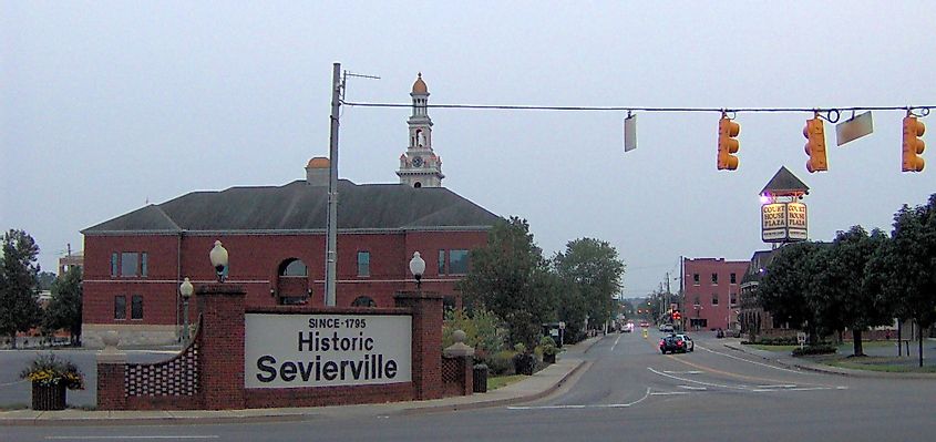 Entrance to the historic district of Sevierville, Tennessee, in the southeastern United States.