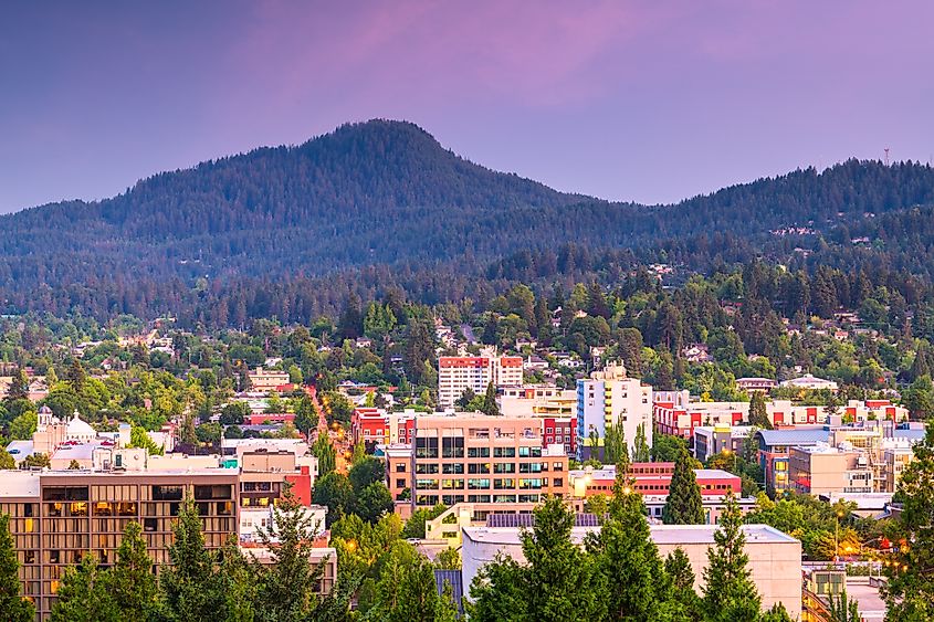 Downtown cityscape at dusk, Eugene, Oregon. 
