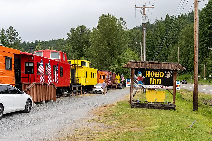 The Hobo Inn In Washington Is a Hotel Room On Wheels along Mountain Highway East in Elbe