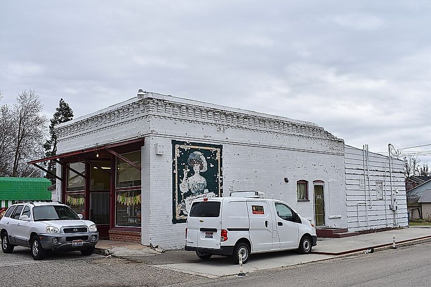  Ustick Mercantile (1908) was a store in Ustick, Idaho, a small community now part of Boise.