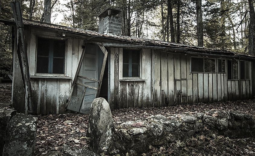 Elkmont abandoned vacation home
