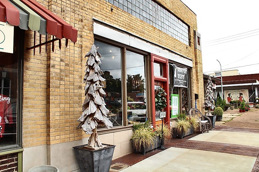 batesville, arkansas. taurussun via Flickr.