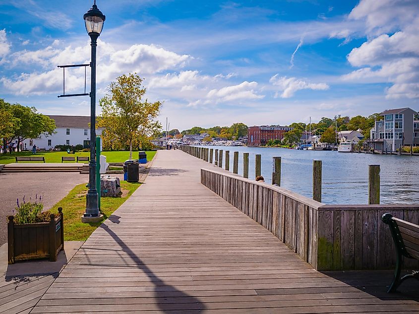 Mystic, Connecticut: Tranquil landscape of the boardwalk.