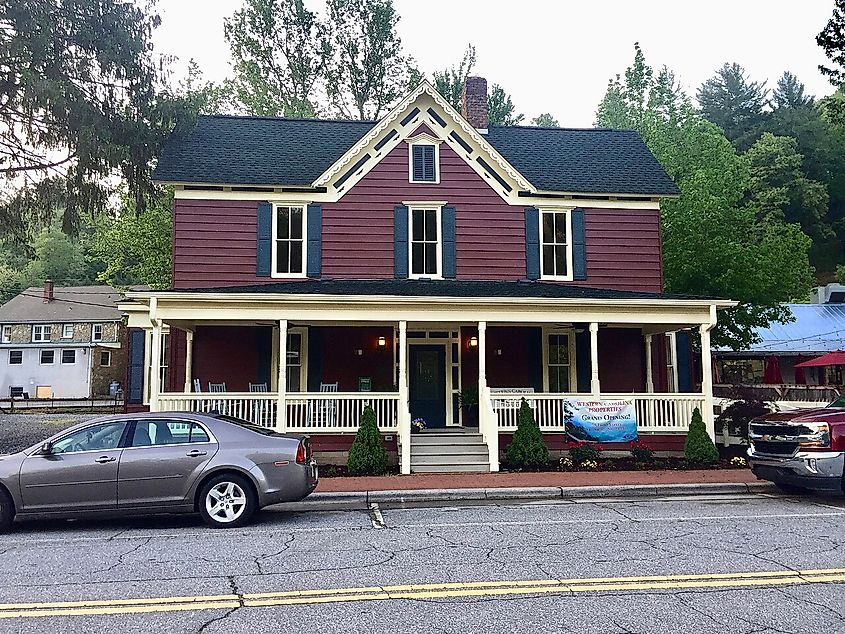 Enloe House in Dillsboro, North Carolina