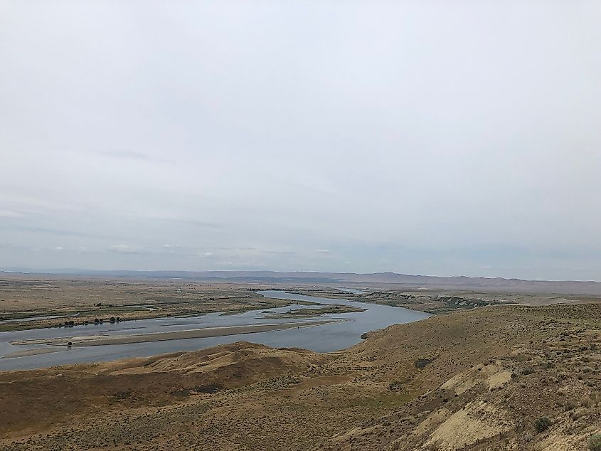 The Columbia River at the Hanford Reach from the top of White Bluffs