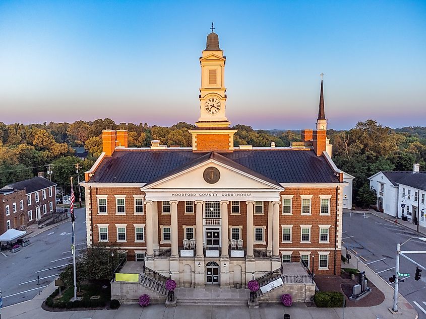 Woodford county courthouse in downtown Versailles, Kentucky