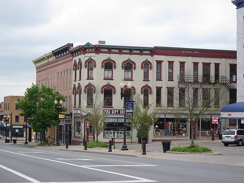 Street view in Wooster, Ohio