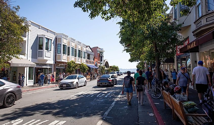 Bridgeway, main street with lots of shops, cafes and tourist attractions in Sausalito, California.