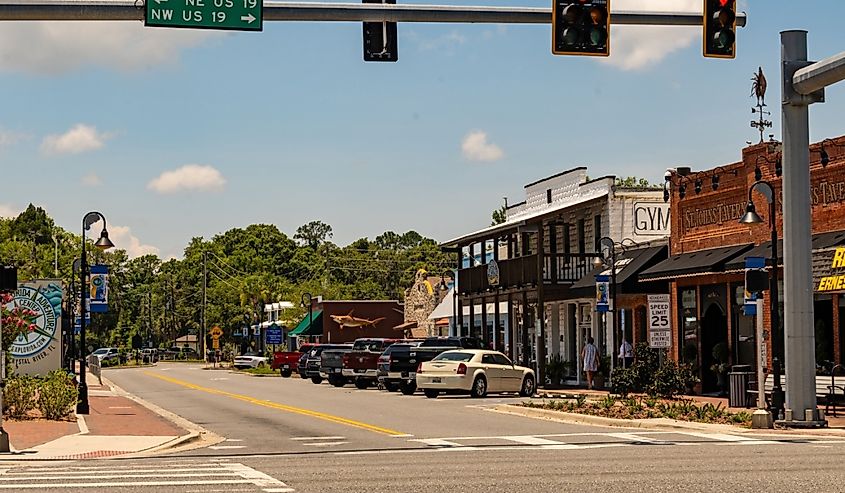 Street view in Crystal River, Florida.