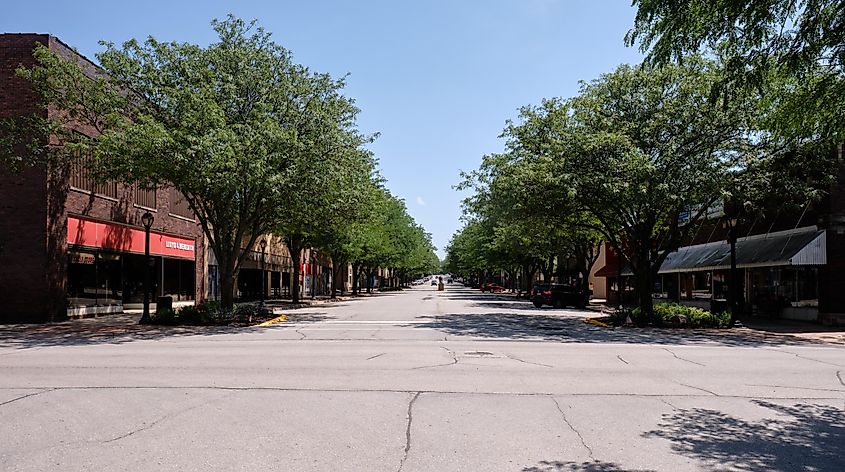 Atlantic, Iowa. In Wikipedia. https://en.wikipedia.org/wiki/Atlantic,_Iowa By Jared Winkler - Own work, CC BY-SA 4.0, https://commons.wikimedia.org/w/index.php?curid=80434063