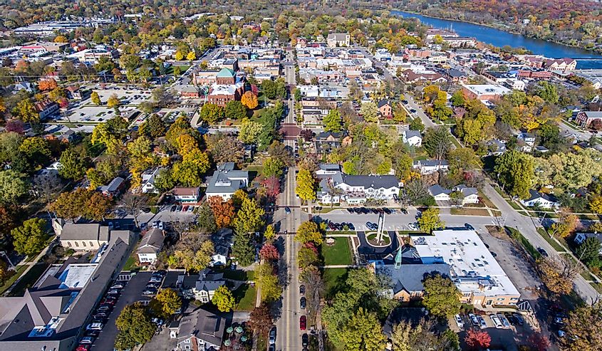 Aerial view of Third Street over Geneva, Illinois.