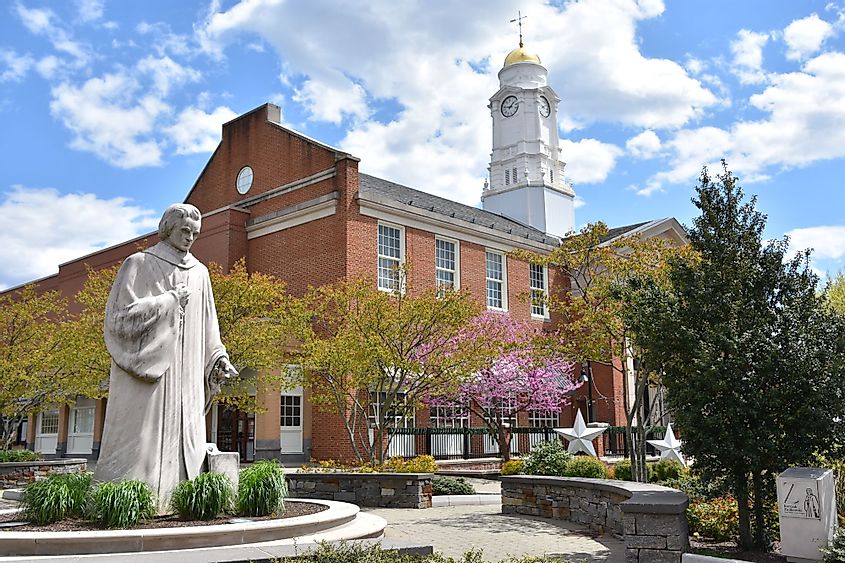 Noah Webster statue in West Hartford, Connecticut