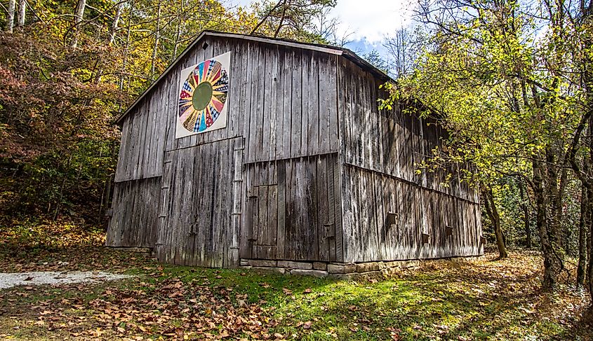 Quilt barn on display in the Red River Gorge Recreation Area of the Daniel Boone National Forest in Slade Kentucky.