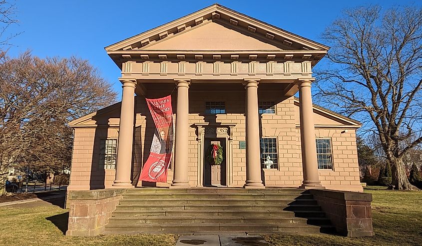 View of the Redwood Library and Athenaeum