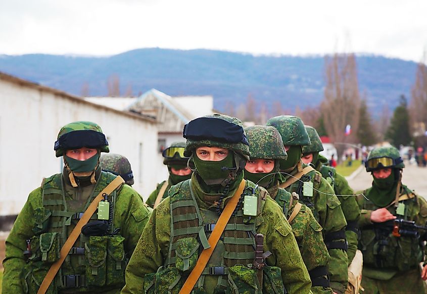 Russian soldiers marching on Crimea in 2014.jpg
