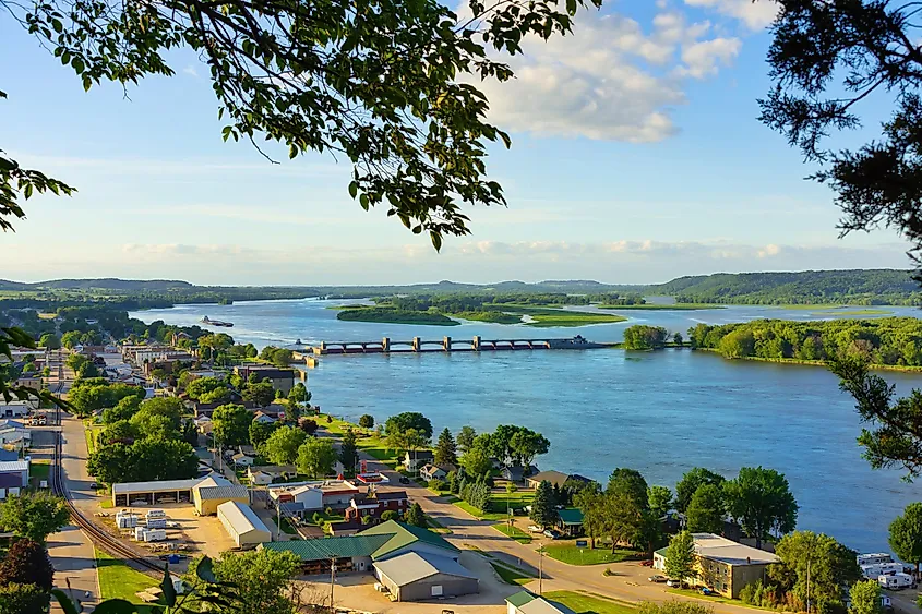 Overlooking the town of Bellevue and the Mississippi River on a Summer afternoon. Bellevue, Iowa, USA