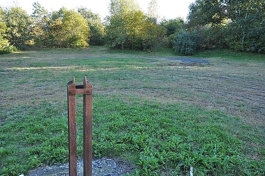 Site of Battle of Rhode Island, Butts Hill earthworks, Portsmouth, Rhode Island.