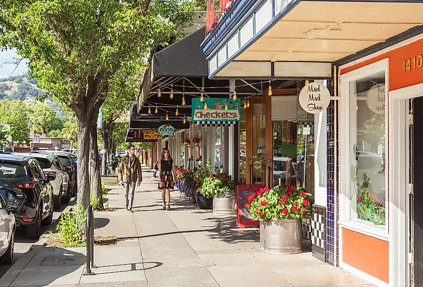 Historic downtown street of Calistoga, California in the Napa Valley.
