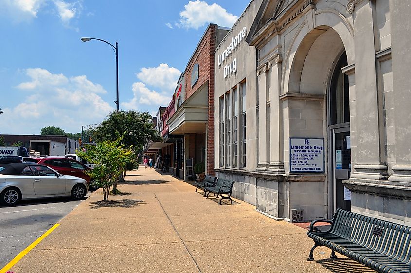 Downtown Athens, Alabama. Image credit: Lawrence G. Miller via Flickr.com
