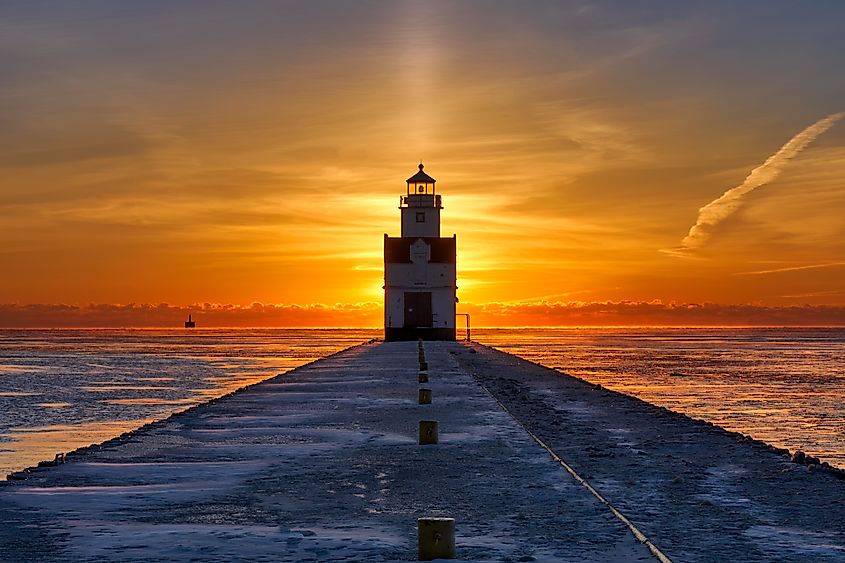 Kewaunee Lighthouse on Lake Michigan in Kewaunee, Wisconsin.