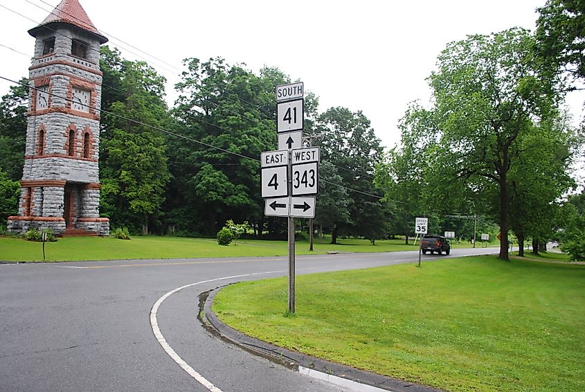Intersection of Connecticut Routes 343, 41, and 4 in Sharon, Connecticut