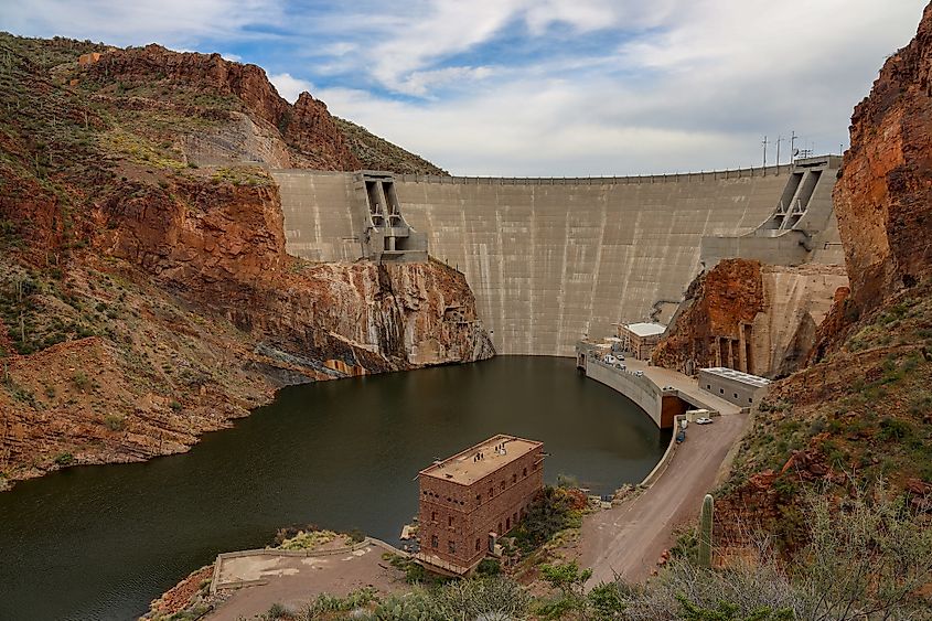 Theodore Roosevelt Dam