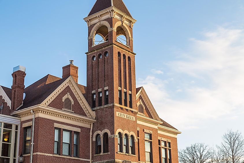 City Hall in Lake City, Minnesota, displaying the municipal building's design and setting.