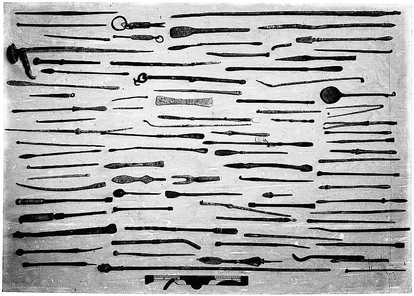 Roman instruments, needles, hair ornaments etc.