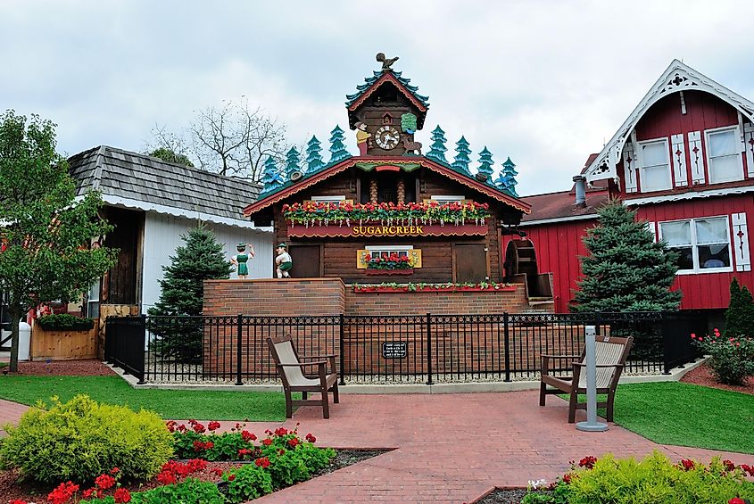 Giant Cuckoo Clock in Sugarcreek village of Tuscarawas County, Ohio, via Nina Alizada / Shutterstock.com