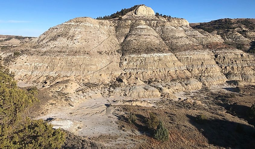Hiking the Highest Point in North Dakota, White Butte