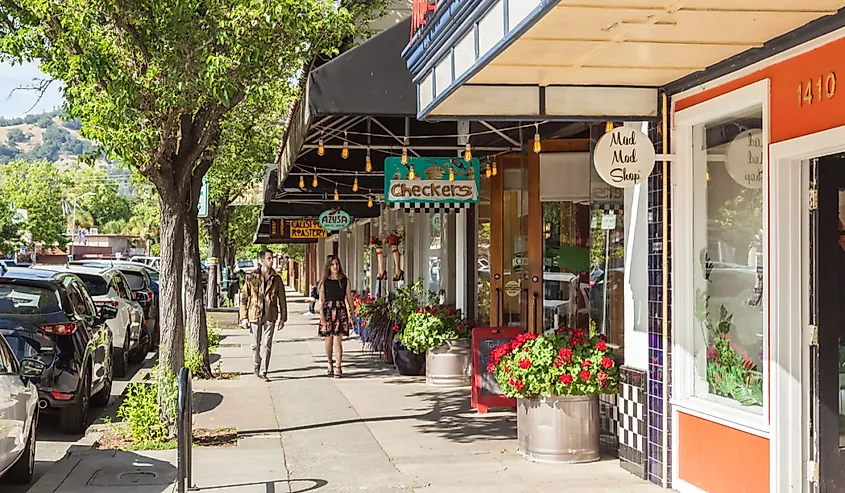 Historic Calistoga. Image credit Dragan Jovanovic via Shutterstock.