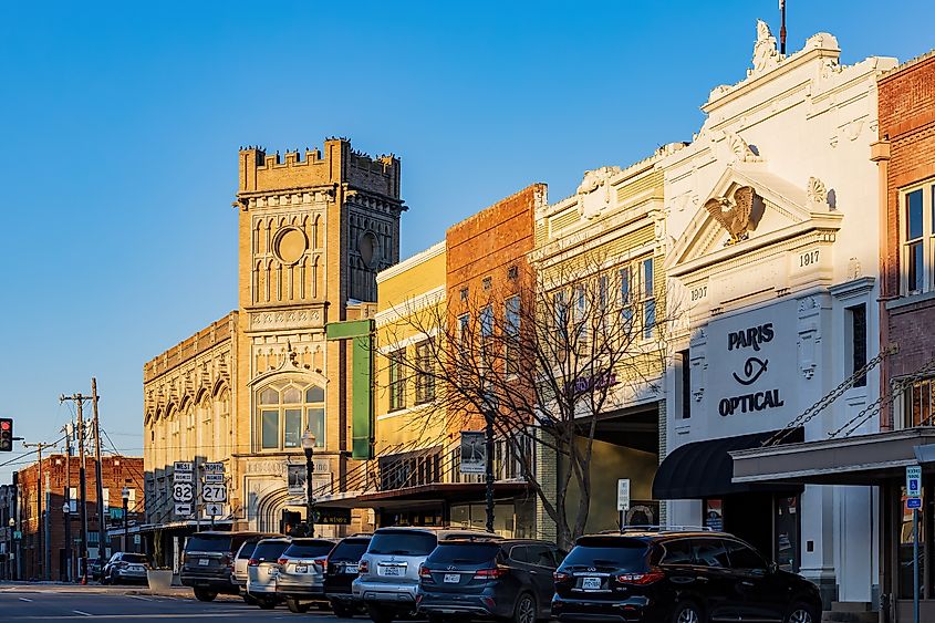 Paris, Texas: Afternoon view of the historical cityscape, Editorial credit: Kit Leong / Shutterstock.com