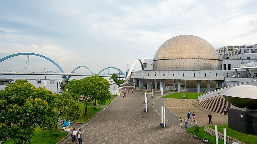 The Port of Nagoya Public Aquarium in Nagoya (Editorial credit: fukez84 / Shutterstock.com)