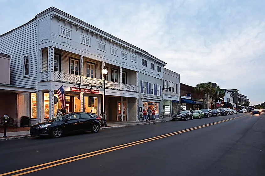 Downtown historic district of Beaufort, South Carolina, at dusk.