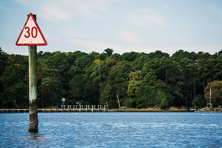 Waterway Channel Marker, Wolfsnare Creek, Virginia Beach, Virginia, USA