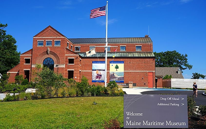 Exterior view of the Maine Maritime Museum with exhibits about the maritime heritage and culture of Maine in Bath, Maine, United States.
