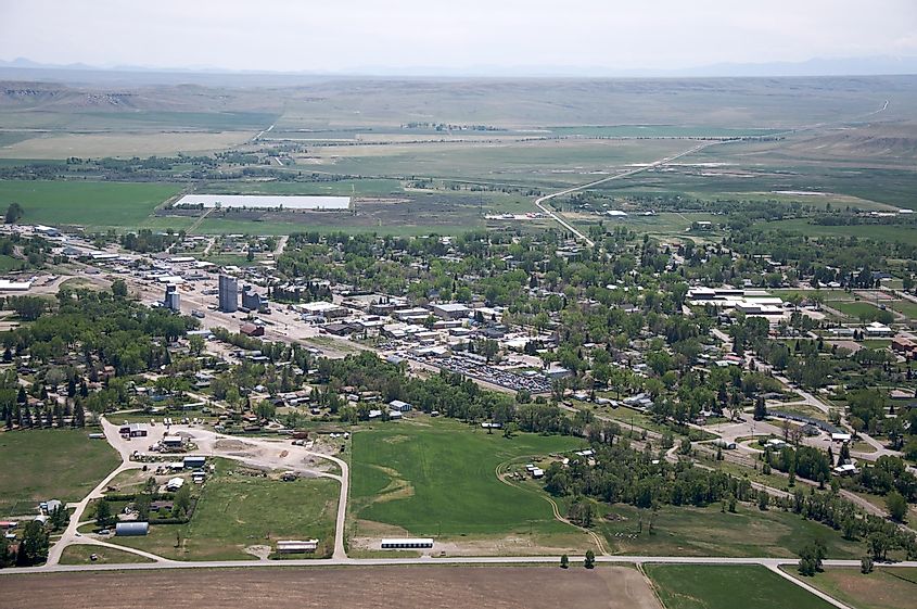 Aerial view of Choteau in Montana, By Sam Beebe - Choteau, Montana, CC BY 2.0, File:Choteau MT - aerial.jpg - Wikimedia Commons
