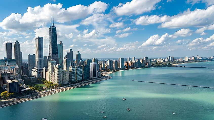 Skyline of Chicago, Illinois, with Lake Michigan
