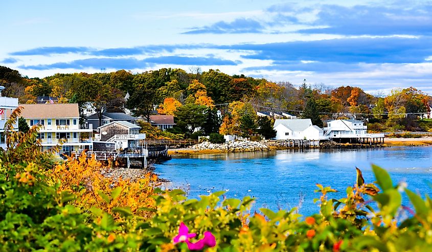 Homes in Ogunquit Maine in the fall