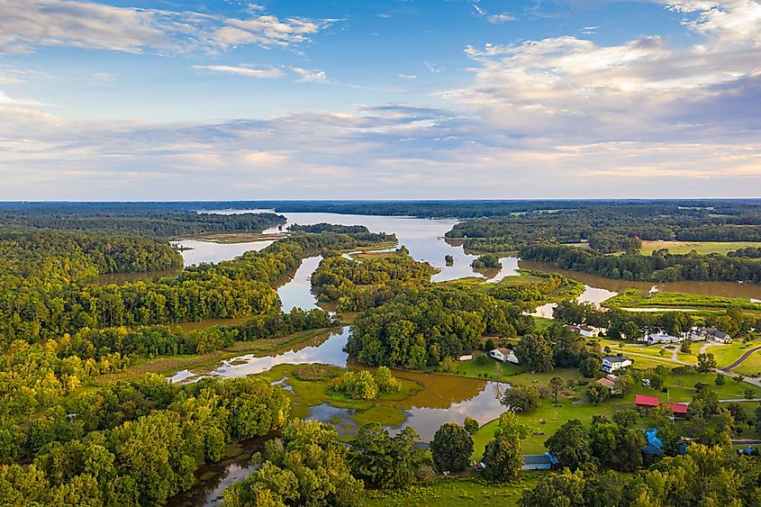 Aerial view of Lake Oconee, Georgia.