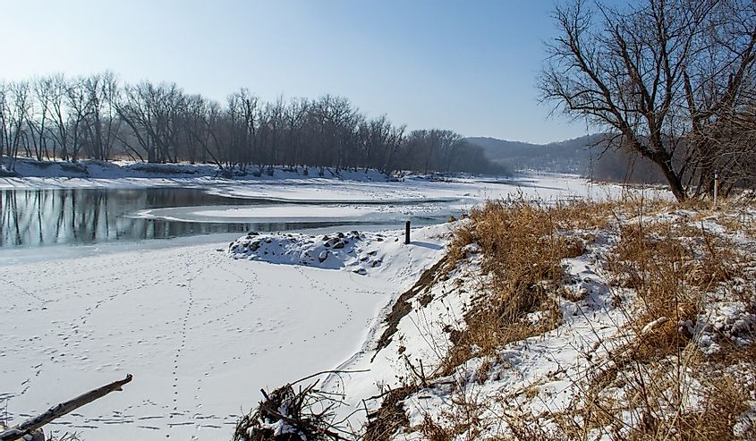 Minnesota River at Seven Mile Creek Park in Winter.