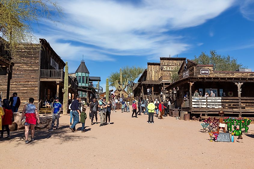 The vibrant town of Apache Junction, Arizona