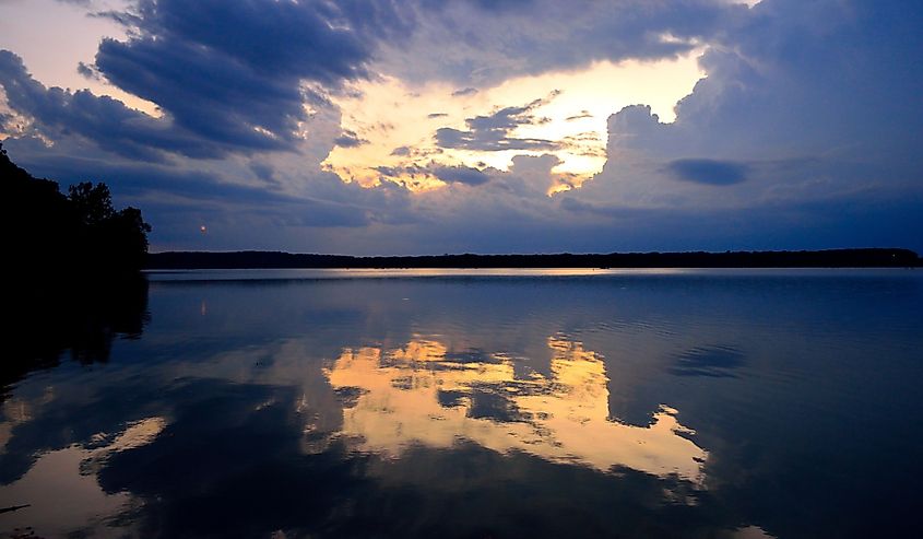 Sunset on Grand Lake of the Cherokees in Grove, Oklahoma